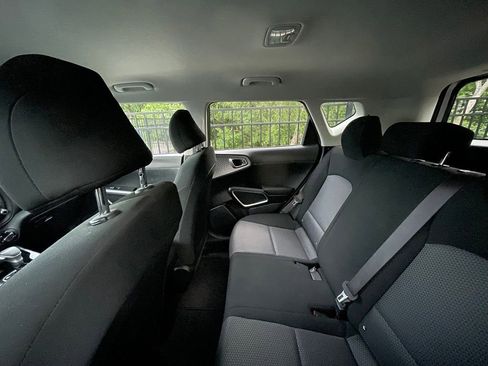Certified 2023 Kia Soul LX w/ Option Group 015 FWD image 7