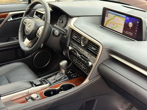 Used 2019 Lexus RX 350L AWD image 10