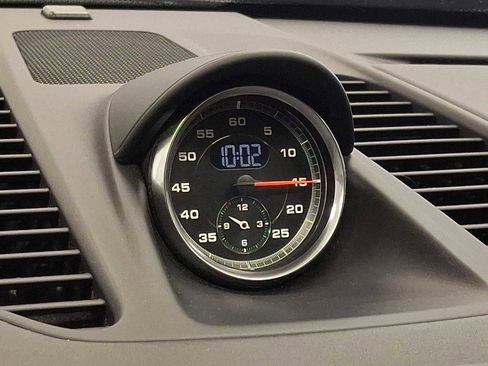 Used 2017 Porsche 911 Turbo image 23