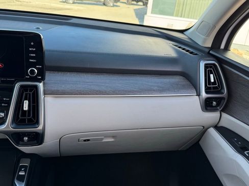 Used 2023 Kia Sorento X-Line EX image 20