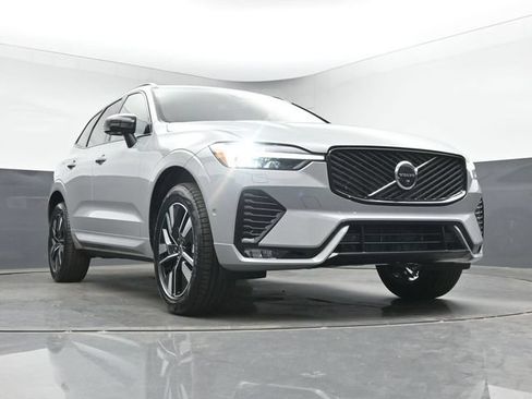 New 2026 Volvo XC60 B5 Plus w/ Protection Package Premier AWD/4WD image 38