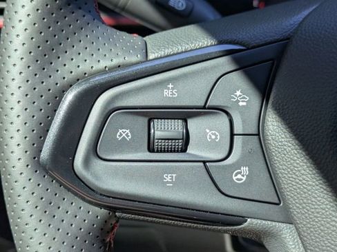 New 2026 Chevrolet Trax RS w/ Sunroof Package FWD image 14