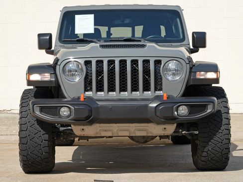 Used 2021 Jeep Gladiator Mojave AWD/4WD image 6