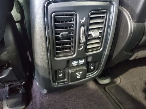 Used 2017 Dodge Durango GT w/ Nav & Power Liftgate Group RWD image 13