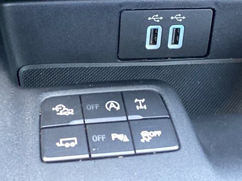 Used 2020 Ford Ranger XLT w/ Equipment Group 301A Mid AWD/4WD image 19