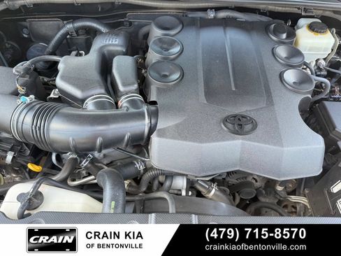 Used 2015 Toyota 4Runner Limited AWD/4WD image 35