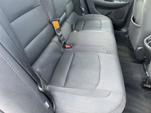 Used 2018 Chevrolet Malibu LT w/ LPO, Convenience Package 2 image 16