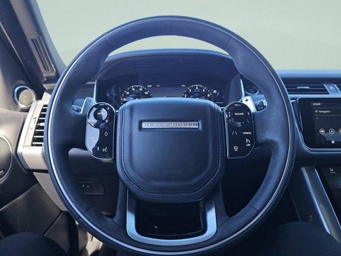 Used 2020 Land Rover Range Rover Sport HST image 32