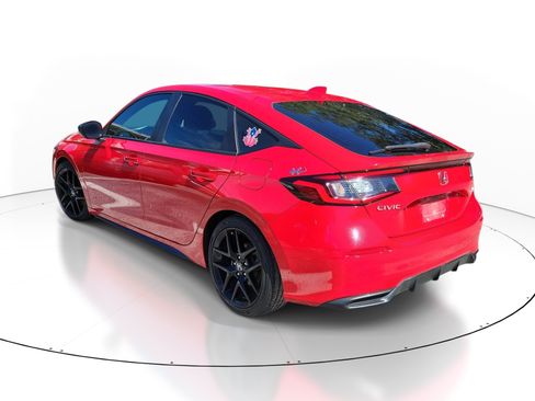 Used 2022 Honda Civic Sport image 4