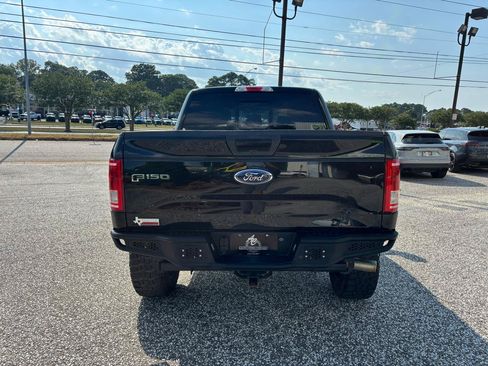 Used 2017 Ford F150 XLT w/ Equipment Group 302A Luxury AWD/4WD image 5