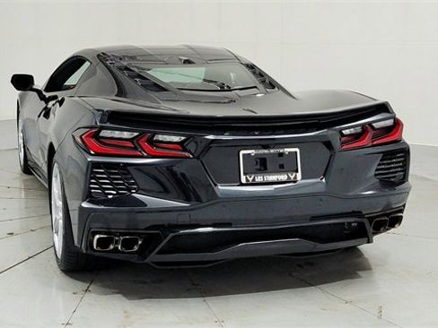 Used 2024 Chevrolet Corvette Stingray Preferred Cpe w/ 2LT image 4