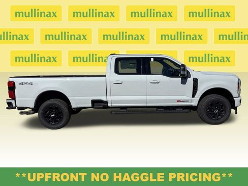 New 2026 Ford F250 XLT w/ XLT Premium Package AWD/4WD image 2