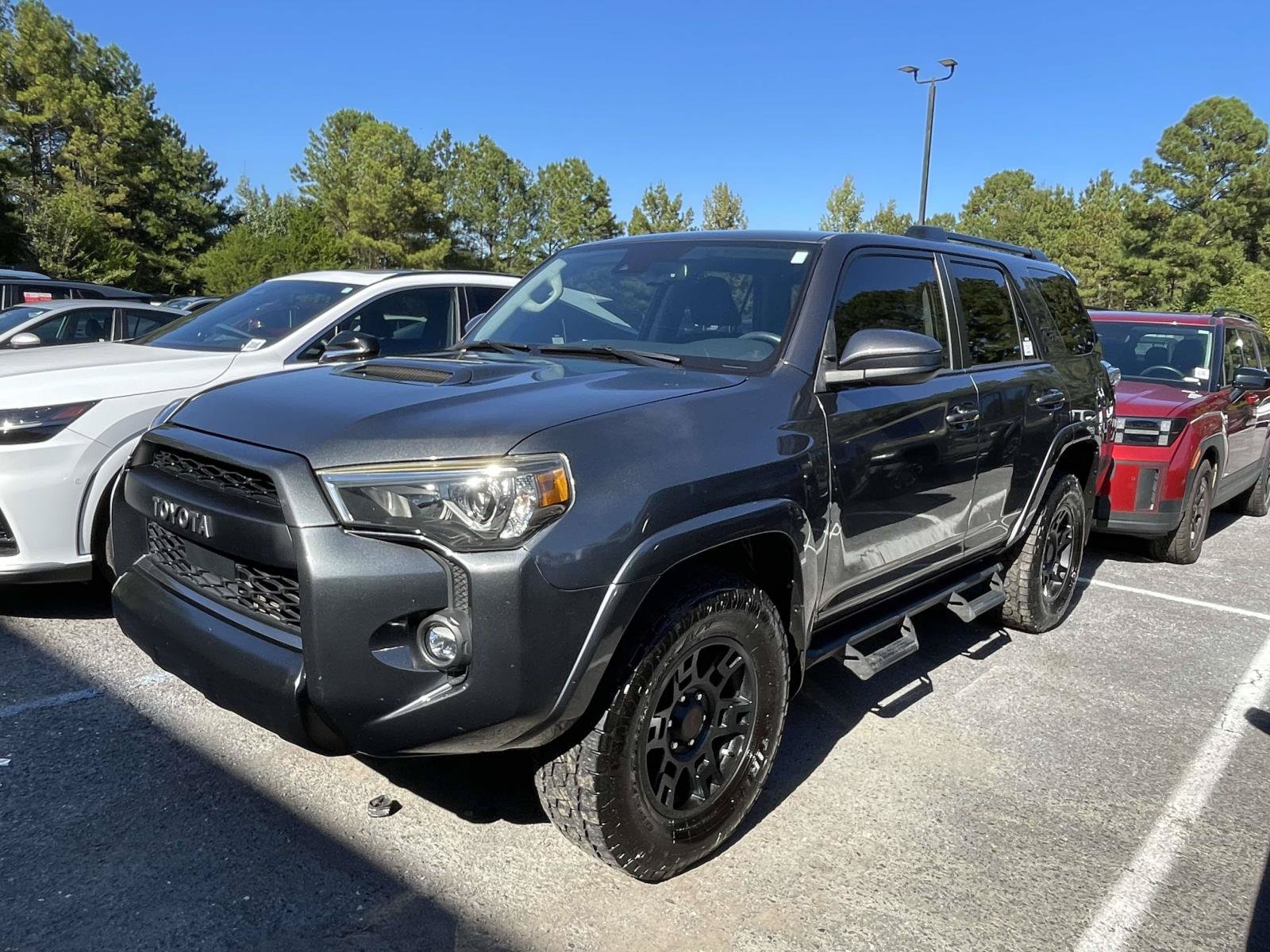 Used 2021 Toyota 4Runner TRD Off-Road AWD/4WD image 4