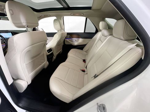 Used 2022 Mercedes-Benz GLE 350 4MATIC image 25
