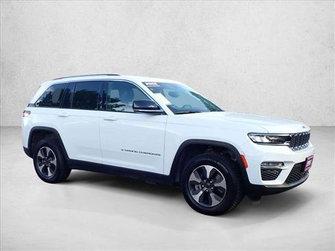 Used 2022 Jeep Grand Cherokee Limited 4xe AWD/4WD image 6