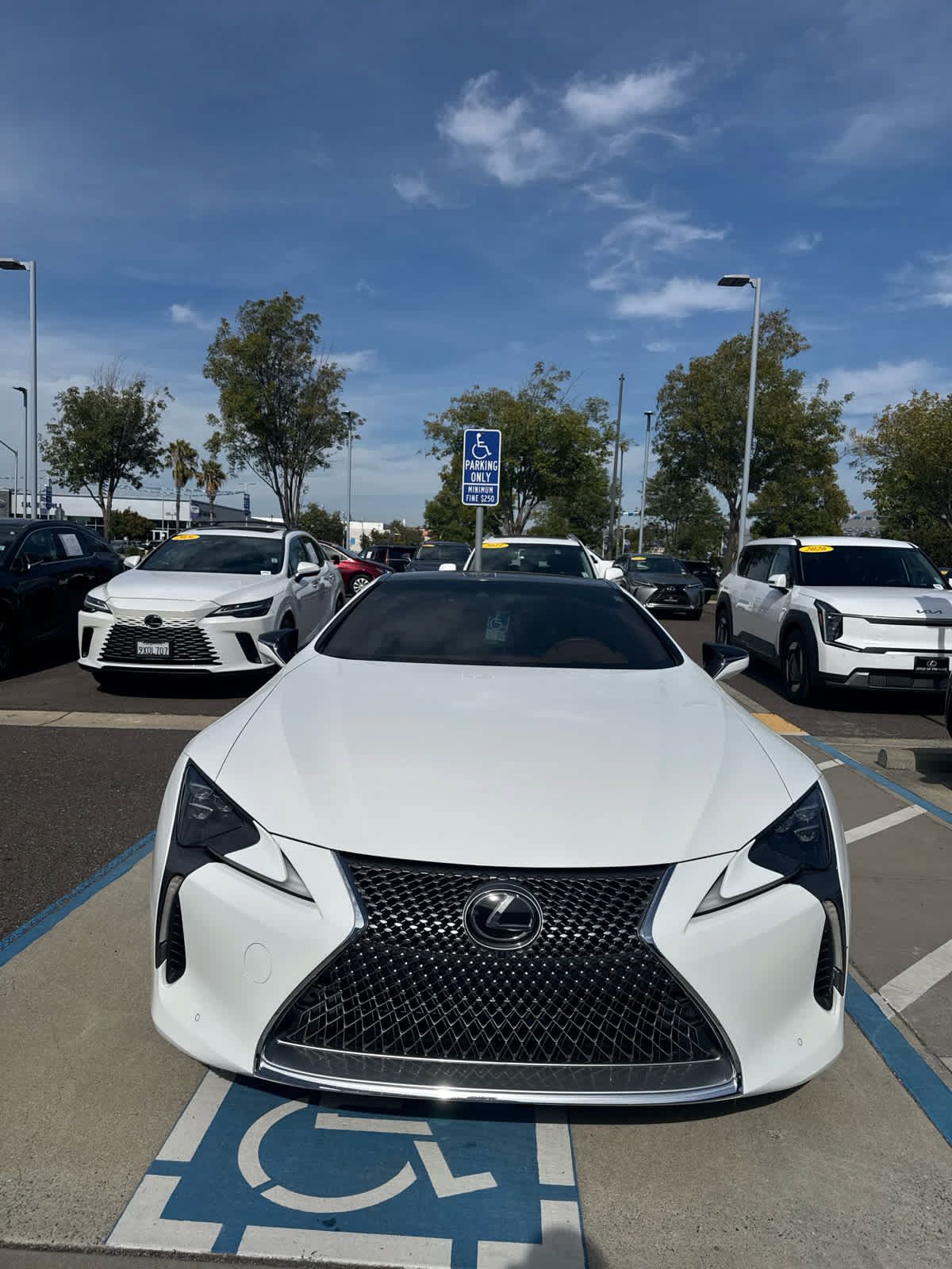 Used 2024 Lexus LC 500 Coupe w/ Dynamic Handling Package RWD image 2