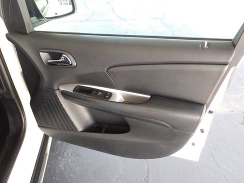 Used 2016 Dodge Journey Crossroad image 20