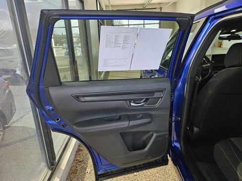 Used 2023 Honda CR-V Sport image 15