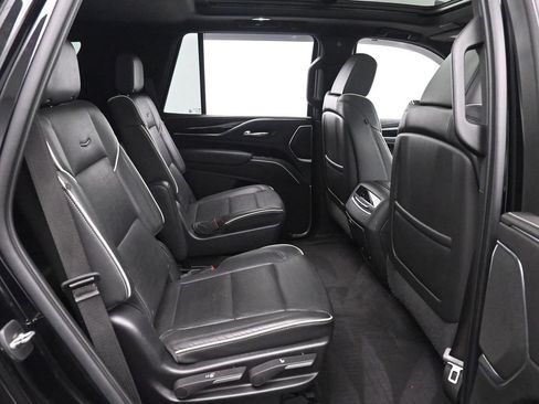Used 2022 Cadillac Escalade Sport w/ Touring Package AWD/4WD image 21