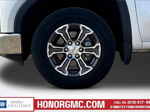 Used 2021 GMC Sierra 1500 SLT w/ SLT Convenience Package AWD/4WD image 35