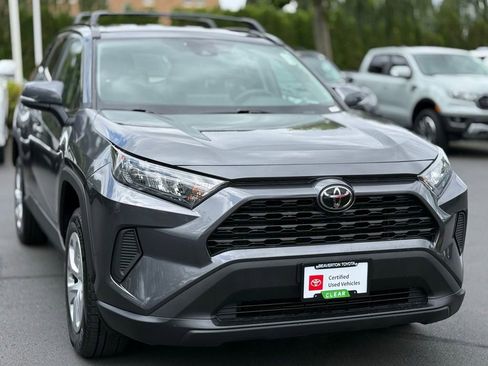 Certified 2021 Toyota RAV4 LE AWD/4WD image 6