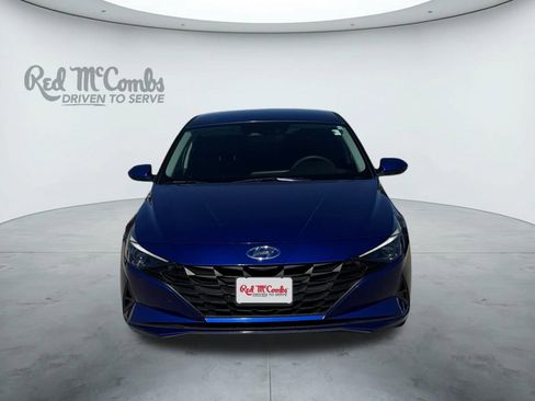 Certified 2022 Hyundai Elantra SEL image 8