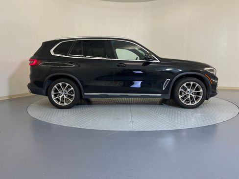 Certified 2023 BMW X5 xDrive40i w/ Parking Assistance Package image 8