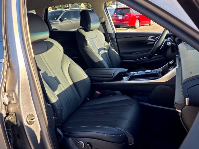 Used 2024 Genesis GV80 2.5T AWD/4WD image 19
