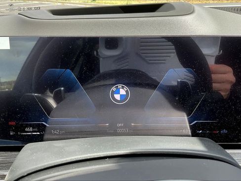 New 2026 BMW X5 xDrive40i w/ M Sport Package AWD/4WD image 13