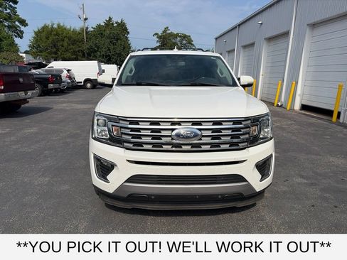 Used 2021 Ford Expedition Limited RWD image 2