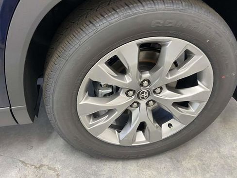 Used 2026 Toyota Grand Highlander Limited image 9