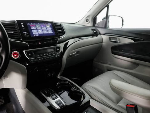 Used 2021 Honda Pilot Touring image 33