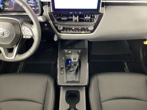 New 2026 Toyota Corolla Cross XLE image 12