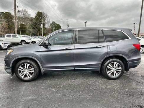 Used 2017 Honda Pilot EX image 14