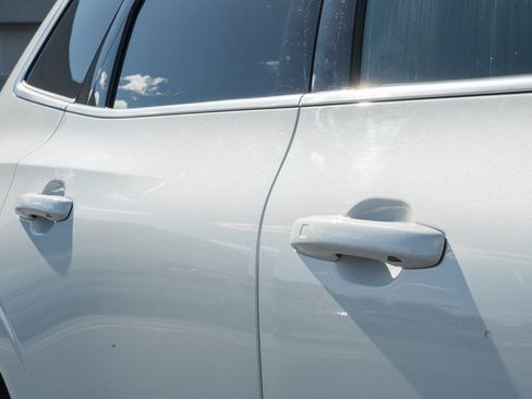 Certified 2022 Volvo XC60 B5 Momentum w/ Climate Package image 15