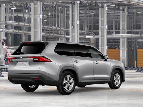 New 2026 Toyota Grand Highlander AWD image 12