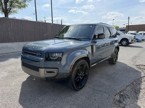 Used 2021 Land Rover Defender 110 X-Dynamic HSE image 5