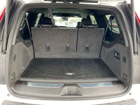 Certified 2023 Cadillac Escalade ESV Luxury image 28