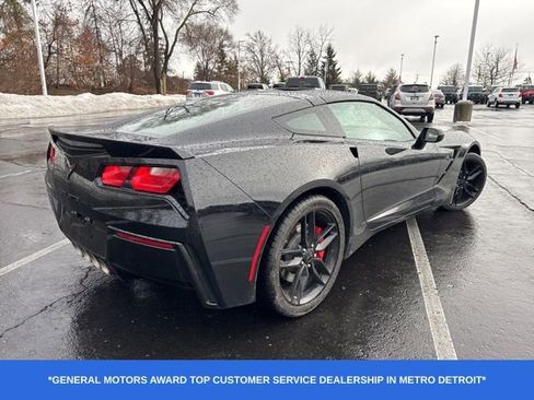 Used 2018 Chevrolet Corvette Stingray Coupe w/ 1LT image 3