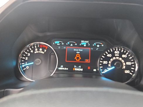 Used 2020 Ford F150 Lariat AWD/4WD image 14