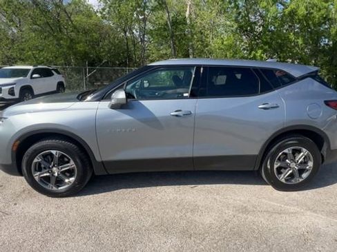 Used 2025 Chevrolet Blazer LT image 5