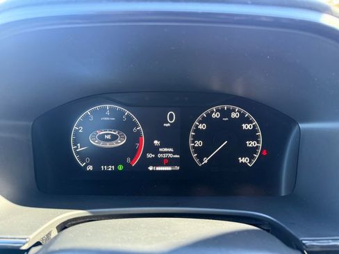 Used 2024 Honda CR-V EX-L image 31