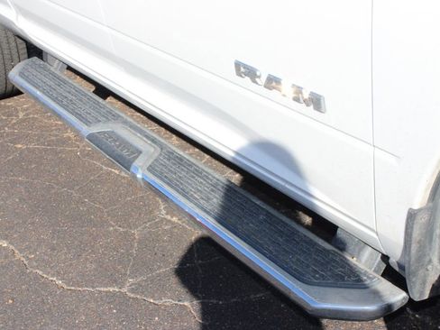 Used 2024 RAM 2500 Big Horn image 12