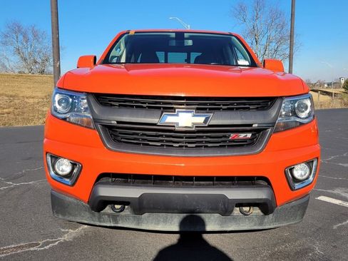 Used 2020 Chevrolet Colorado Z71 AWD/4WD image 2