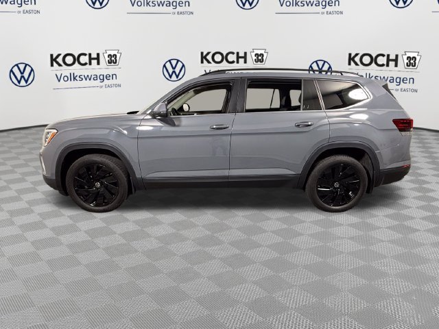 Used 2026 Volkswagen Atlas SE AWD/4WD image 4