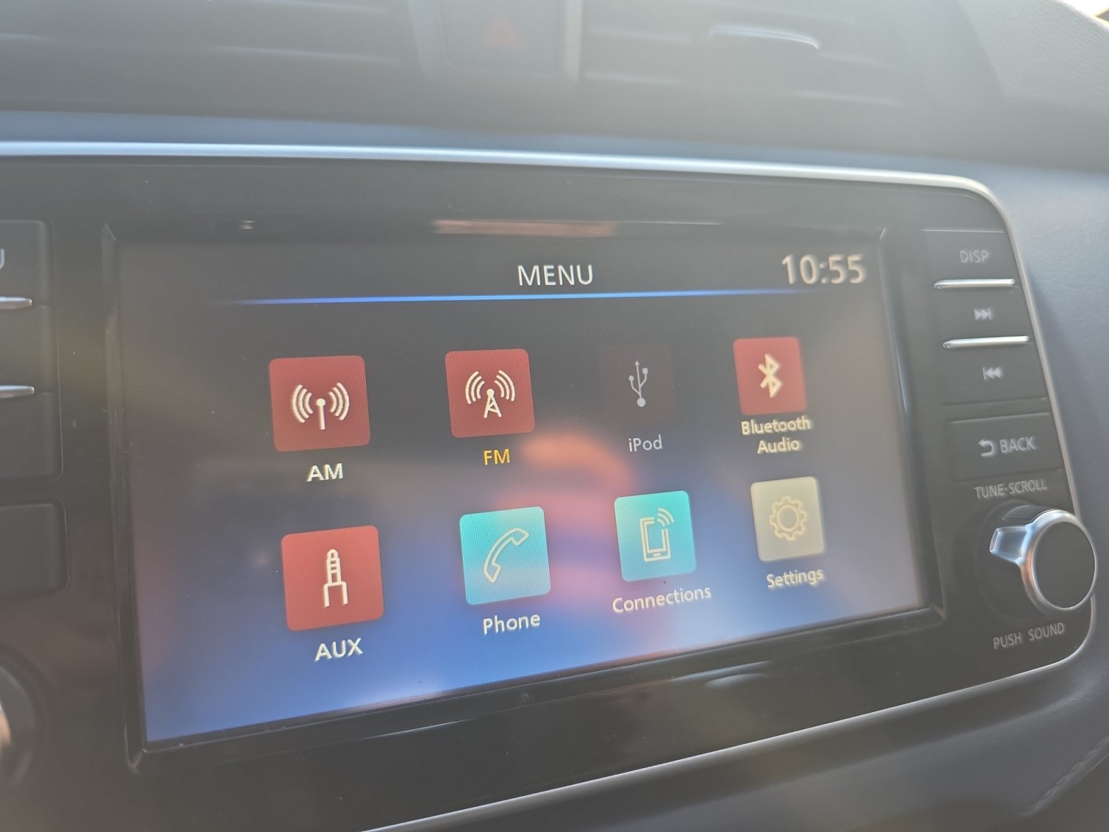 Used 2025 Nissan Versa SV FWD image 14