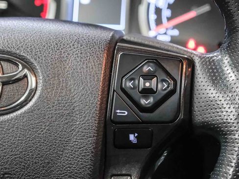 Used 2023 Toyota 4Runner TRD Off-Road Premium w/ Moonroof Package AWD/4WD image 21