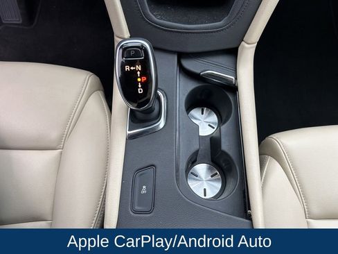 Used 2017 Cadillac XT5 FWD image 24