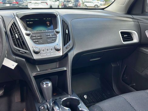 Used 2016 Chevrolet Equinox LS FWD image 11