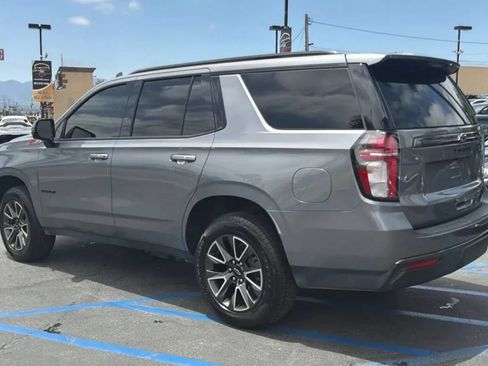 Used 2021 Chevrolet Tahoe Z71 w/ Z71 Off-Road Package AWD/4WD image 5